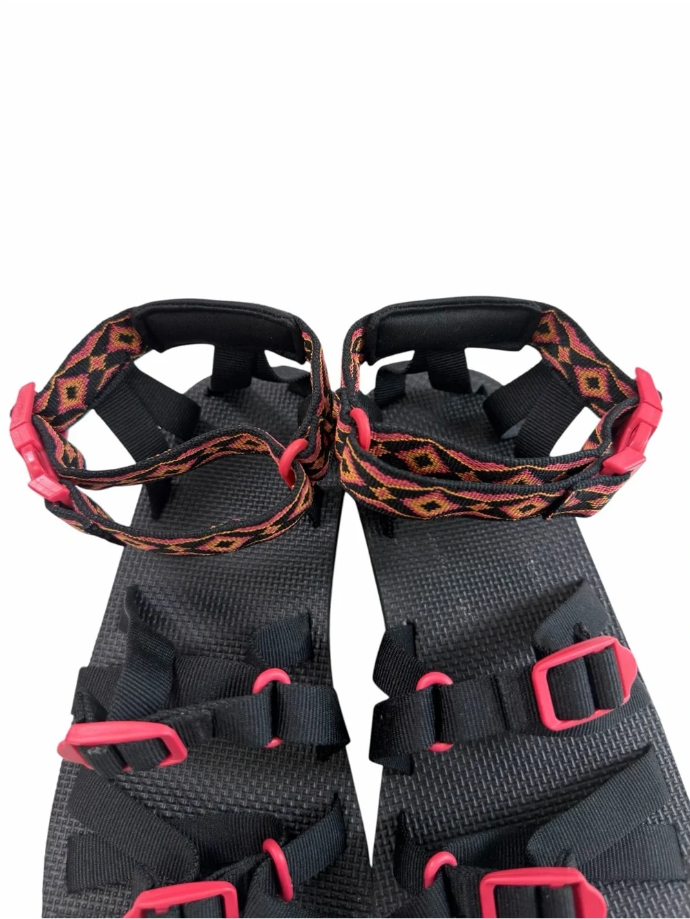 NWOB Teva Alp 90s Revive Sandals Men’s Size 9